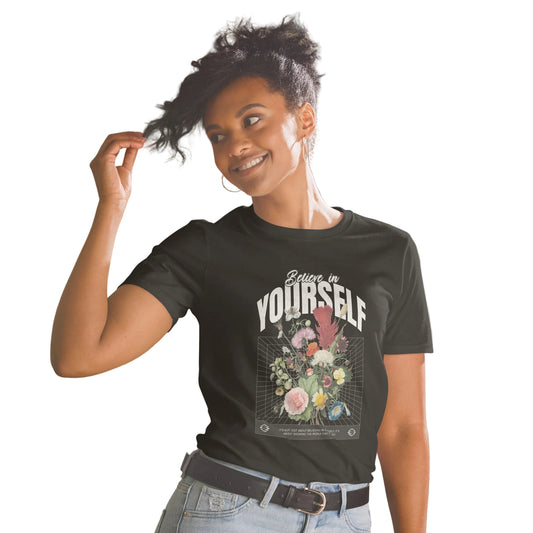 Product mockup, Believe Yourself“ T-Shirt – Dein Statement-Piece für mehr Confidence - Sabiswelt