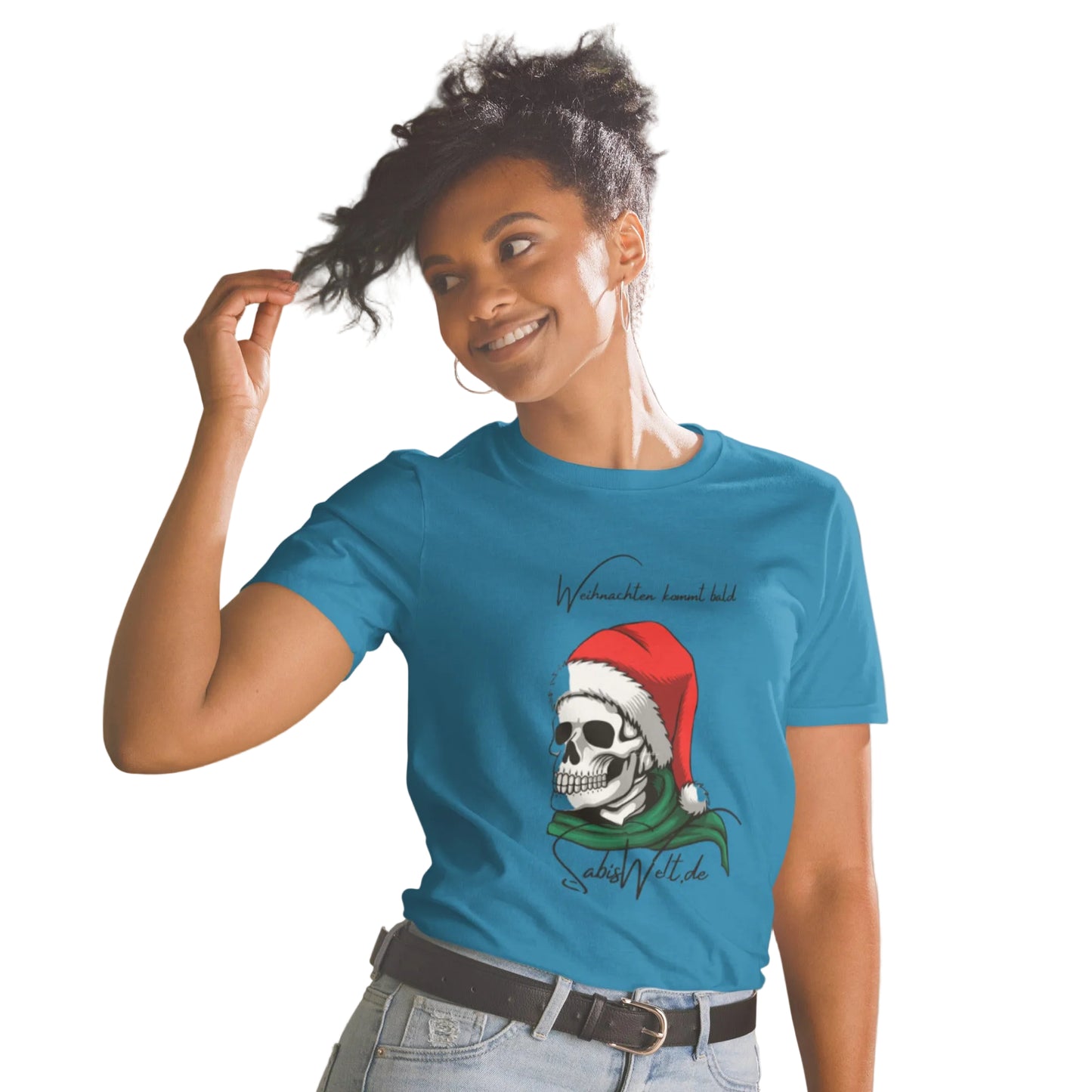 Sapphire Unisex T-Shirt mit Totenkopf und Weihnachtsmütze Print – Gothic Weihnachtsshirt | Sabiswelt