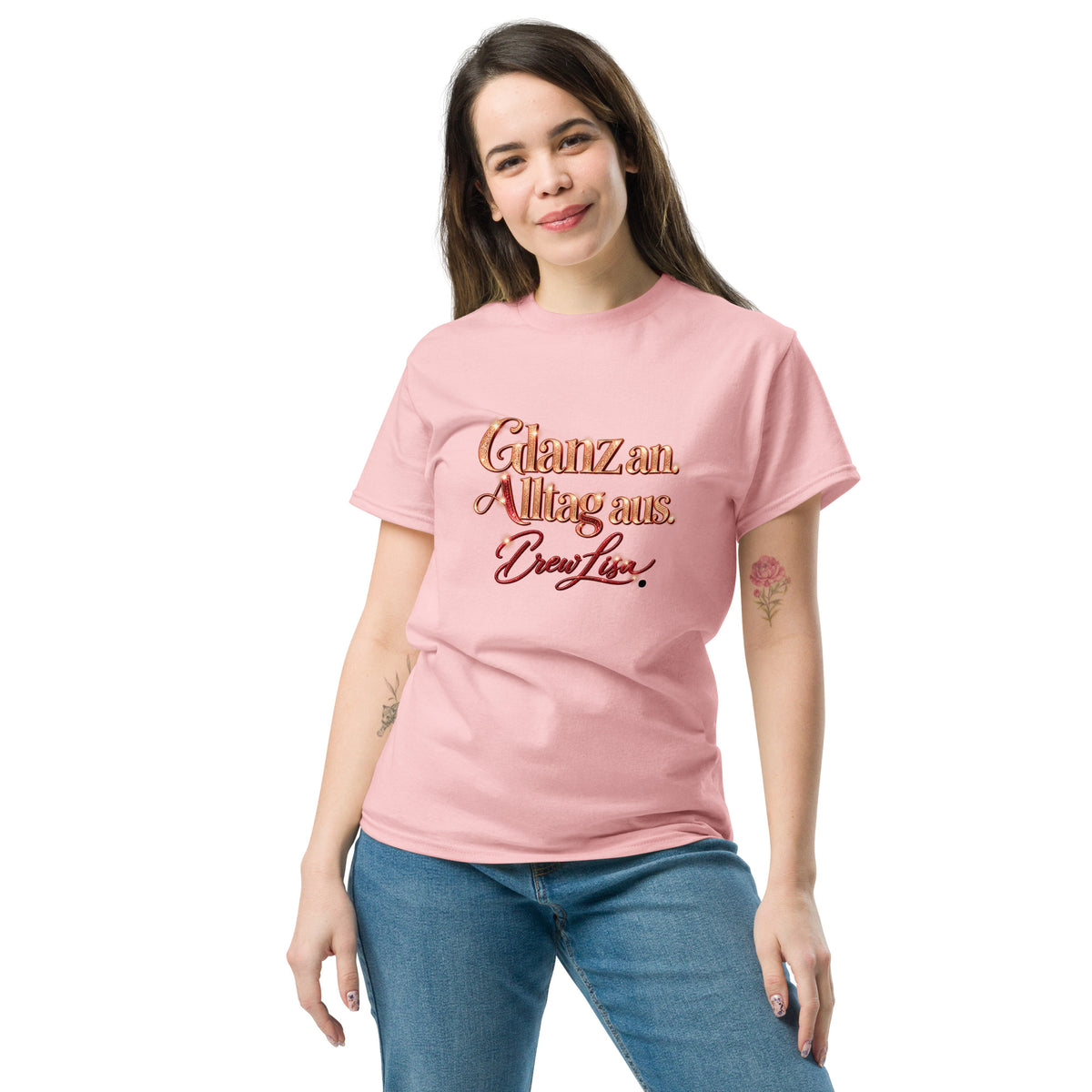 Personalisiertes Crew-T-Shirt „Glanz an. Alltag aus.“ mit Wunschname