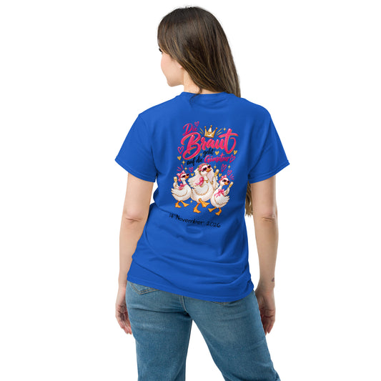 Blaues Braut-Shirt mit personalisiertem Datum und lustigem Gänsemotiv auf dem Rücken